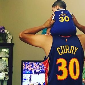 Meet your Posher, Cesar